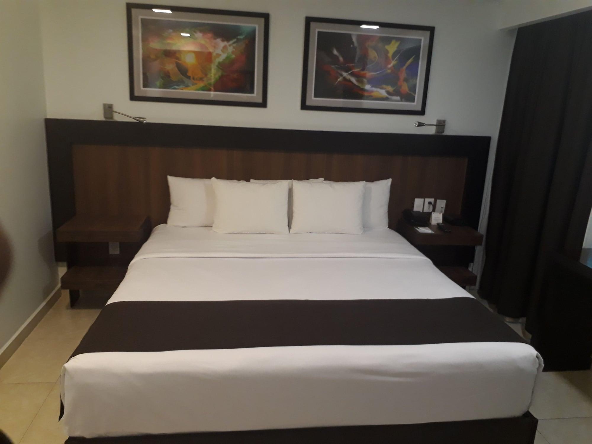 Hotel & Suites Pf Meksyk Zewnętrze zdjęcie